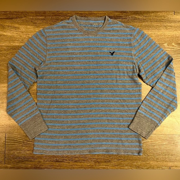 American Eagle Outfitters | 100% Cotton Thermal Long Sleeve in Gray/Blue Striped - Picture 4 of 5
